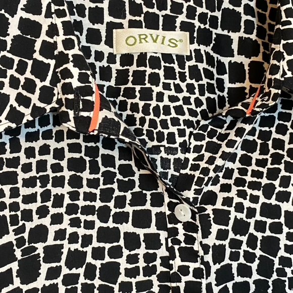 Orvis Wrinkle Resistant Button Up Blouse Black & White Print Size 18 - Picture 8 of 14